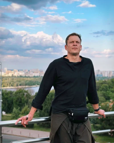 Андрій Ісаєнко відверто розповів про секс-сцени в кіно - фото 795803