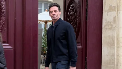 Хью Джекман впервые показал любимую подписчикам в Instagram – хейта так много, что пришлось закрыть комментарии