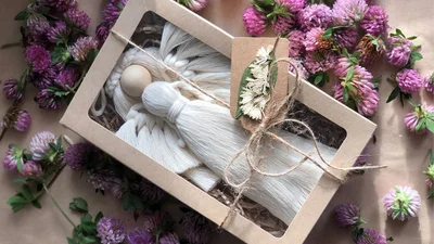 Теплі привітання з Днем ангела Варвари 2025 - милі листівки, картинки та привітання у віршах