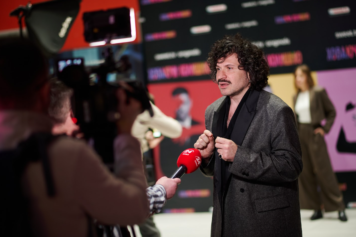 Сериал 'Ховаючи колишню': почему тебе стоит увидеть уникальную драму с элементами черной комедии - 796625 Сериал 'Ховаючи колишню': почему тебе стоит увидеть уникальную драму с элементами черной комедии - фото 796625