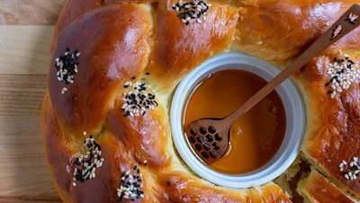 День Андрія 2025: рецепт домашньої калити з медом та спеціями