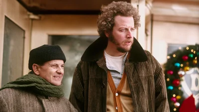 Гаррі й Марв через 34 роки: як зараз виглядають актори, що зіграли бандитів у "Сам удома"