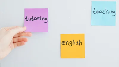 "Сину нецікаво з вами". Мама школяра намагалась забрати гроші у репетиторки, мережа вибухнула обуренням