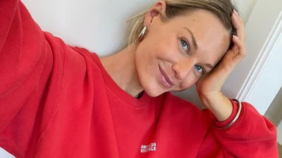 Ось що реально відбувається з твоєю шкірою, коли ти спиш з макіяжем