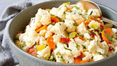 3 пісні салати, які можна приготувати легко і швидко – і вони нереально смачні