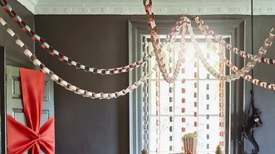 Паперові ланцюги: ностальгічна і дешева різдвяна прикраса, яка раптово стала трендовою