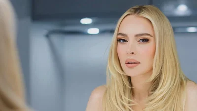 Невпізнанна красуня: Ліндсі Лохан здивувала зовнішністю – в мережі шукають контакти її хірурга