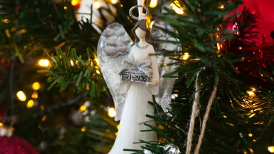 Именины Евгения 2025 – душевные поздравления с Днем ангела