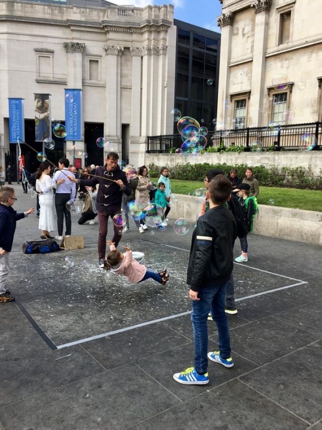 Неможливо повірити, але ці потішні фото були зняті за секунду до катастрофи - фото 802104