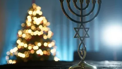 Гарні вірші та листівки українською на Хануку 2025 для привітання