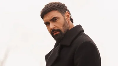 Самое милое видео дня: Виталий Козловский устроил уличный концерт с маленьким сыном