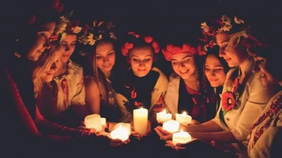 Гадания на Андрея 2025: 4 способа узнать, когда ты выйдешь замуж