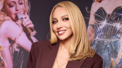 Оля Полякова пофарбувалася в рожевий – неочікувані фото