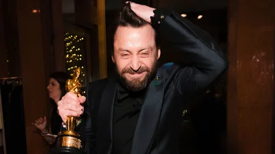 Безглуздо і ледачо: оскароносний актор з "Сам удома" висміяв Меган Маркл