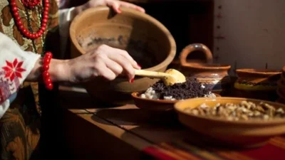 Неймовірні привітання зі Святвечором та Різдвом 2025 - листівочки та милі вірші