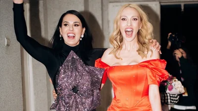 Були напідпитку: Єфросиніна і Полякова виправдалися за сміх під час пісні про загиблих на "Лізі Сміху"