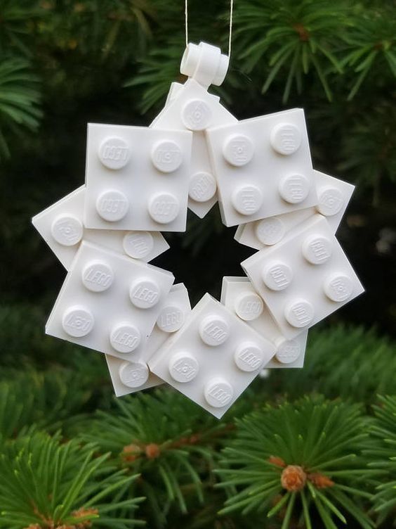 Милые и очаровательные украшения на елку из LEGO, которые можно сделать вместе с детьми - 806325 Милые и очаровательные украшения на елку из LEGO, которые можно сделать вместе с детьми - фото 806325