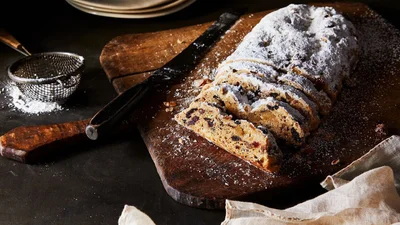 Різдвяна класика: рецепт ідеального штолена від Глінської