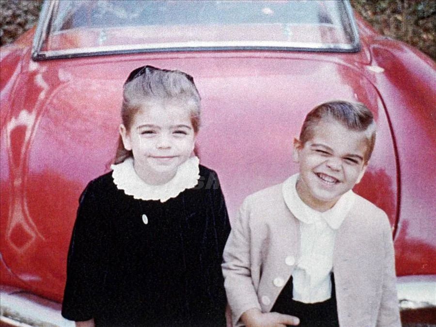 Молодий Джордж Клуні зі своєю старшою сестрою Адою, 1965 рік - фото 806766