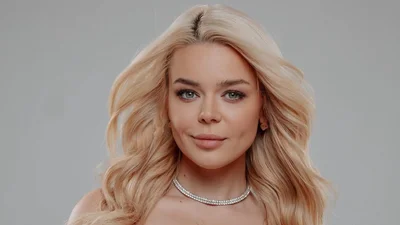 Алина Гросу подержалась за животик на фоне слухов о беременности - фаны уже поздравляют красавицу под видео