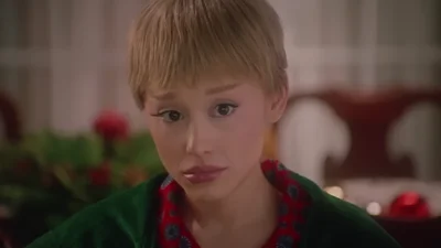 Кевін знищив власну родину: Аріана Гранде шокувала мережу жорсткою пародією на "Сам удома"