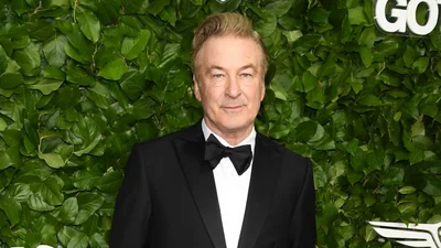 Алек Болдуин едва не совершил самоубийство после случайного убийства операторши: первая открытая исповедь актера