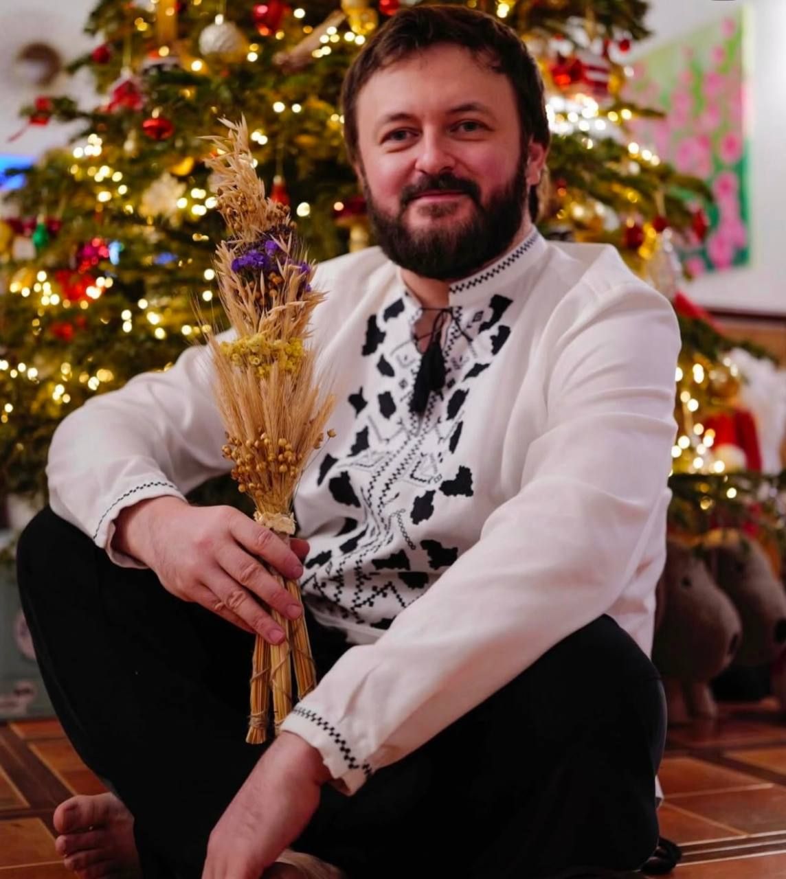 Как звезды Рождество встречали: жаркие поцелуи, Денисенко в темноте и Птушкин в гостях у Дорофеевой – фото - фото 808117