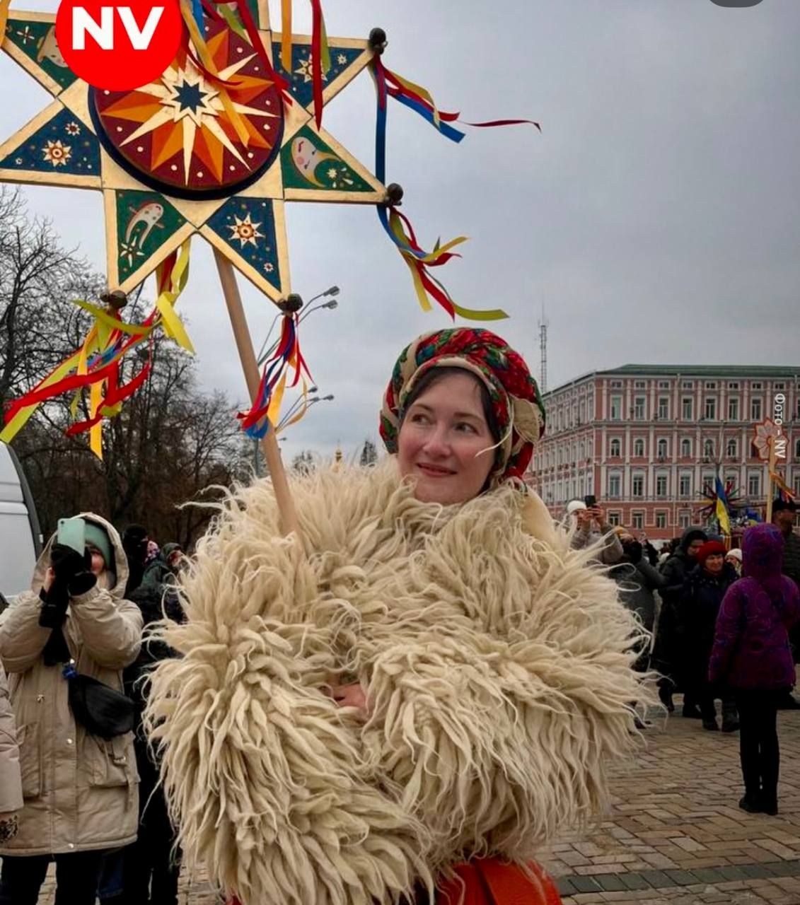 Макс Барских показал традиционное рождественское шествие в сердце Киева – трогательные фото - 808289 Макс Барских показал традиционное рождественское шествие в сердце Киева – трогательные фото - фото 808289