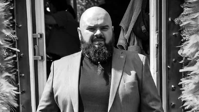 "Моє "треба": Комік Кирило Ганін після жартів про ТЦК офіційно оголосив про мобілізацію