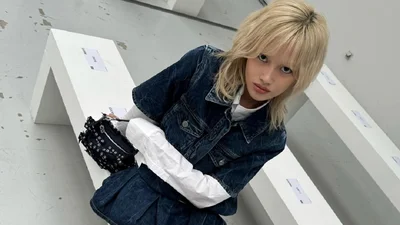 Вампірський вайб у волоссі: 3 ефектні стрижки для будь-якої довжини