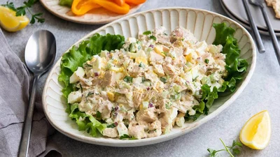 Классный и суперпростой салат с тунцом за 5 минут