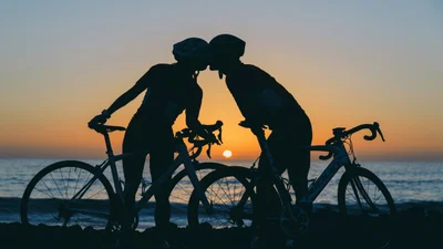 Забудь про Tinder: у 2026 кохання рекомендують шукати у спорті