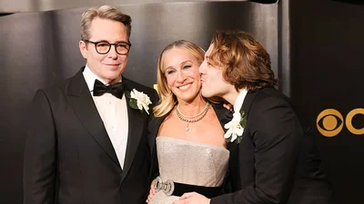 Сара Джессіка Паркер вийшла на червону доріжку з дорослим сином - таке бачать нечасто