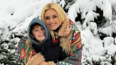 Ирина Федишин показала редкие семейные фото с сыновьями-противоположностями и мужем