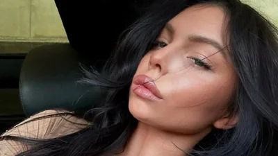 Донька Олі Фреймут повернулася до Києва й вразила фотосесією з ефектним декольте на снігу