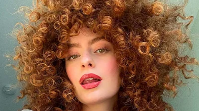 Кудри без усилий: 5 проверенных способов создать завитки