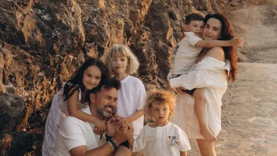 Тимур Мирошниченко поразил новым семейным фото с Бали и выдал философию, от которой мурашки по коже - кадр будто из Библии