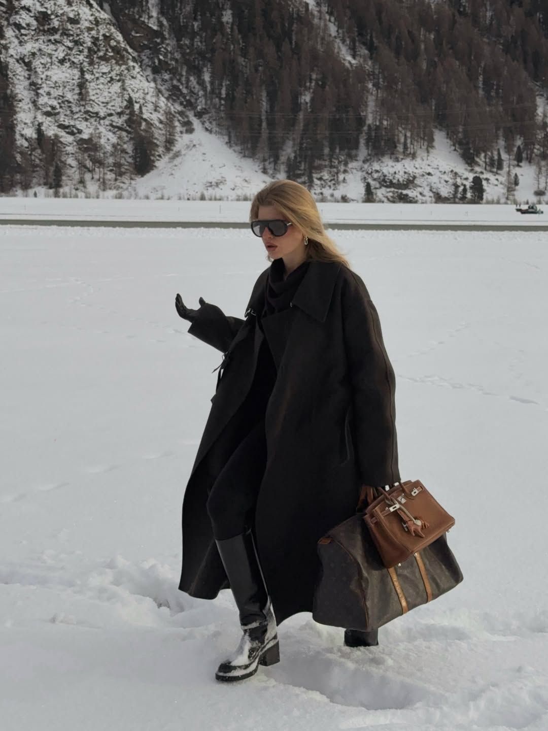 Що вдягнути для відпочинку в горах узимку, щоб виглядати ефектно — поради від Галини Денисюк - 815502 Що вдягнути для відпочинку в горах узимку, щоб виглядати ефектно — поради від Галини Денисюк - фото 815502