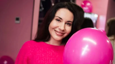 "Ты на дне, приплыли": куда исчезла звезда сериала "Школа" Янина Андреева