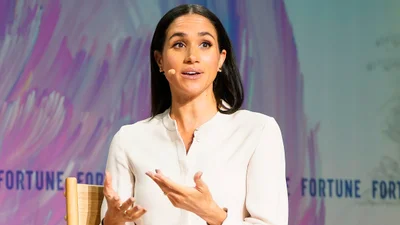 Меган Маркл продає закладку для книг за $18, чим серйозно розгнівала мережу - і все через одну фразу