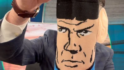 Мужчина собирал носки всю жизнь - и это неожиданно привело его к рекорду Гиннеса