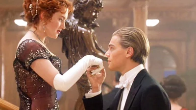 Життя на "Титаніку": модель перетворила свою квартиру на копію легендарного лайнера з кіно