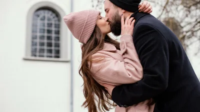 Любовь уже на подходе: эти знаки зодиака влюбятся в марте по-настоящему