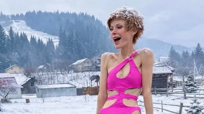 Олена-Крістіна Лебідь у своєму стилі показала оригінальний спосіб зігрітися вдома: мережа оцінила лайфхак