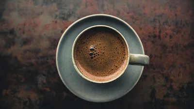 Звичайна vs без кофеїну: яка кава корисніша