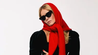 Татків светрик з 90-х і джинси з мас-маркету: Катя Кузнецова приголомшила вартістю look-у та розповіла про коханого