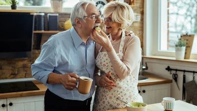 В каких странах продолжительность жизни самая длинная: ты удивишься