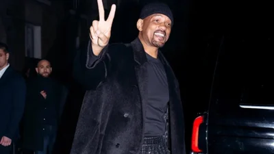 Після всіх скандалів - разом: Вілл Сміт із дружиною продемонстрували епатажний фемілі-лук на показі мод сина в Парижі