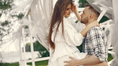 Серьезные отношения на горизонте: эти знаки зодиака встретят свою любовь в 2026 году