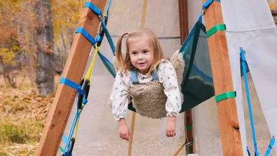 Онука Демі Мур і Брюса Вілліса підкорила мережу: донька акторів поділилася новими фото